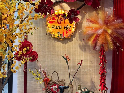 [Order 3 - 5 ngày] Vòng treo cửa Tết Sum Vầy đèn Led [Bằng gỗ - Cắm điện] ĐK 60cm BANGTREO-TET-01